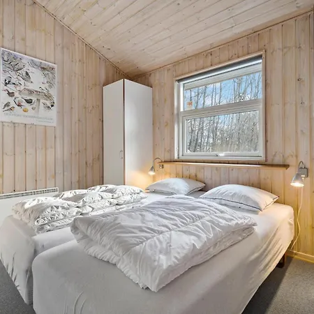 Сasa de vacaciones 4 Bedroom In Hasle
