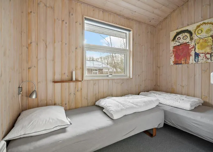 Сasa de vacaciones 4 Bedroom In