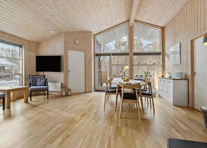 4 Bedroom In